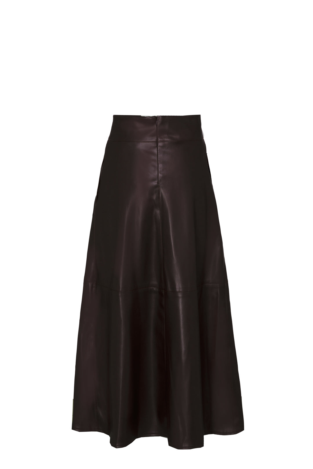 Falda midi ecopiel marron de cintura alta con efecto piel y un cautivador tono profundo. Elegancia, audacia y versatilidad.