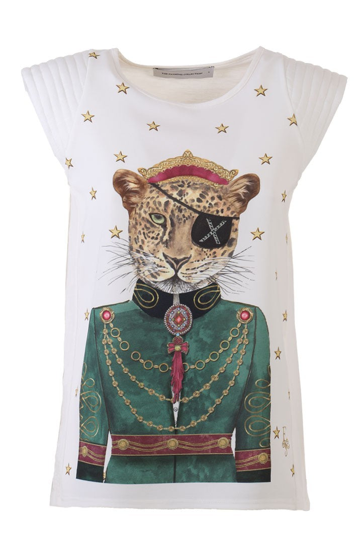 Camiseta estampada blanco Anne Bonny de edición limitada con diseño de felino aristócrata.